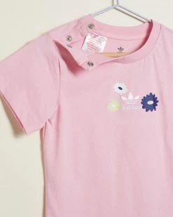 Hot Sale ⌛ Adidas Originals Flower Print Shorts & Tee Set - Babies-Kids True Pink & Almost Lime 💯 -Baby Online store http3A2F2Fstatic.theiconic.com .au2Fp2Fadidas originals 4003 5483541 4