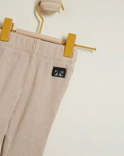 Outlet ✔️ Animal Crackers Iggy LS Tee Legging Set - Babies Tan 👏 -Baby Online store http3A2F2Fstatic.theiconic.com .au2Fp2Fanimal crackers 0246 2883231 5