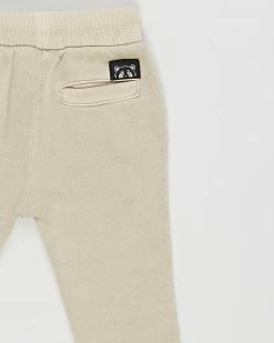 Cheapest 🎉 Animal Crackers Clover Crew and Pants Set - Babies Tan 👍 -Baby Online store http3A2F2Fstatic.theiconic.com .au2Fp2Fanimal crackers 8574 5225911 4