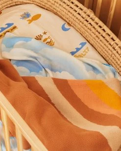 Brand new 😍 Banabae Sunshine State Organic Cotton Blankie 🔔 -Baby Online store http3A2F2Fstatic.theiconic.com .au2Fp2Fbanabae 3485 6375941 3