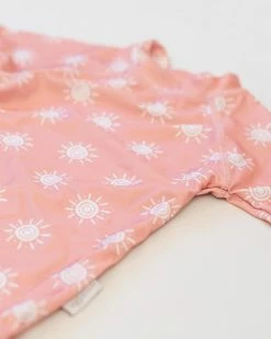 Budget 🥰 Bare and Boho Protective Swimwear Rashie & Flap Hat Set - Babies Sunshine 🔥 -Baby Online store http3A2F2Fstatic.theiconic.com .au2Fp2Fbare and boho 9233 6804331 5