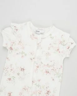 Best reviews of 🧨 Bebe by Minihaha Amelie Floral SS Zip Romper - Babies Amelie Print 😍 -Baby Online store http3A2F2Fstatic.theiconic.com .au2Fp2Fbebe by minihaha 0393 0739141 3
