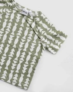 Best Pirce 👍 Bobby G 🎄 Christmas crackers & bon bons tee - Mistletoe 🧨