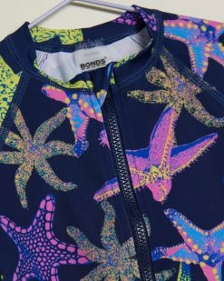 Discount ✨ Bonds Baby Long Sleeve Frill Rashie - Babies Centric Starfish Navy 🔥 -Baby Online store http3A2F2Fstatic.theiconic.com .au2Fp2Fbonds baby 4861 8424151 3