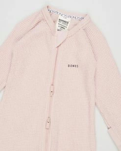 Budget 👍 Bonds Baby Waffle Zip Wondersuit - Babies Tender Pink 🎁 -Baby Online store http3A2F2Fstatic.theiconic.com .au2Fp2Fbonds baby 8698 6104431 3