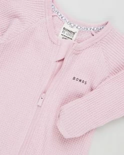 Buy 🎉 Bonds Baby Waffle Wondersuit - Babies Sweet Mauve ✔️ -Baby Online store http3A2F2Fstatic.theiconic.com .au2Fp2Fbonds baby 9857 6078231 3
