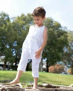 Brand new 🛒 Chuchka White Linen Onesie ❤️ -Baby Online store http3A2F2Fstatic.theiconic.com .au2Fp2Fchuchka 9263 5759831 4
