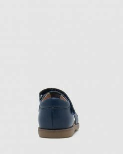 Flash Sale ⭐ Clarks Clara Navy 😀 -Baby Online store http3A2F2Fstatic.theiconic.com .au2Fp2Fclarks 6991 0654431 3