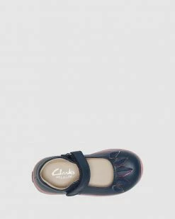 Outlet ✨ Clarks Matilda Navy 🎉 -Baby Online store http3A2F2Fstatic.theiconic.com .au2Fp2Fclarks 7084 7715451 5