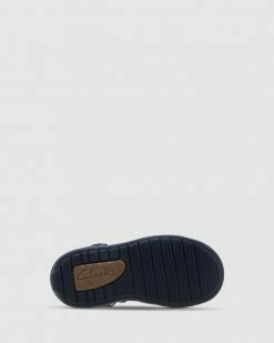 Cheapest 🎁 Clarks Marlon Navy 🔥 -Baby Online store http3A2F2Fstatic.theiconic.com .au2Fp2Fclarks 7481 6753431 5