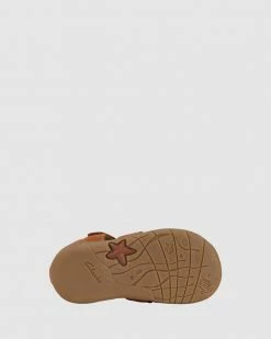 Best Sale 💯 Clarks Sterling Tan ✔️ -Baby Online store http3A2F2Fstatic.theiconic.com .au2Fp2Fclarks 9752 9366211 4