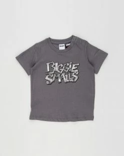 Outlet 💯 Cotton On Baby Licensed Jamie Short Sleeve Tee - Babies Licensed Mt Rabbit Grey & Biggie Smalls Holographic 👏