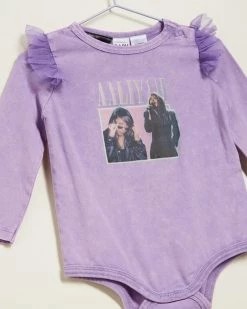 Promo ⌛ Cotton On Baby License Roxy LS Ruffle Bubbysuit - Babies LCN Mt Grapesoda & Aaliyah Photo ✔️ -Baby Online store http3A2F2Fstatic.theiconic.com .au2Fp2Fcotton on baby 6264 0632241 3