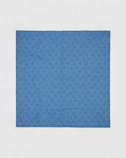 Promo ⌛ Cotton On Baby Organic Muslin Blanket Petty Blue & Forest 🎉