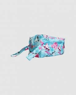 Brand new 🌟 Designer Bums ICONIC Exclusive Wet Bag 4 Piece Set Roller Derby 🧨 -Baby Online store http3A2F2Fstatic.theiconic.com .au2Fp2Fdesigner bums 2216 2960151 5