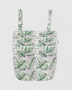 Discount 😍 Designer Bums ICONIC Exclusive Wet Bag 4 Piece Set Silver Dragon 🔥 -Baby Online store http3A2F2Fstatic.theiconic.com .au2Fp2Fdesigner bums 2223 4960151 3