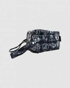 Cheapest 😉 Designer Bums ICONIC Exclusive Wet Bag 4 Piece Set Planet Hope 💯 -Baby Online store http3A2F2Fstatic.theiconic.com .au2Fp2Fdesigner bums 2335 6960151 5