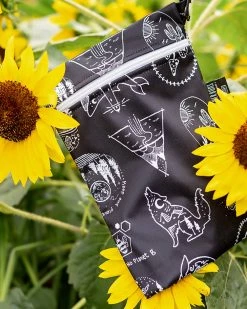 Cheapest 😉 Designer Bums ICONIC Exclusive Wet Bag 4 Piece Set Planet Hope 💯 -Baby Online store http3A2F2Fstatic.theiconic.com .au2Fp2Fdesigner bums 2338 6960151 6