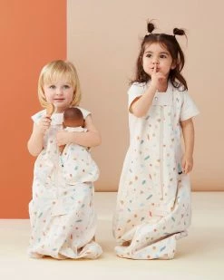 Wholesale ✔️ ErgoPouch Sleep Suit Bag 0.3 TOG - Babies Desert Bloom 🔥