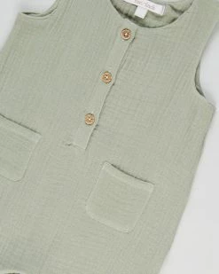 New 🔔 Fox & Finch Crinkle Pocket Romper - Babies Green 👏 -Baby Online store http3A2F2Fstatic.theiconic.com .au2Fp2Ffox and finch 0180 3386431 3