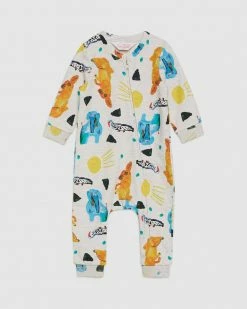 Brand new 🧨 Gorman Playground Animal Family Baby Onesie Oatmeal 🥰
