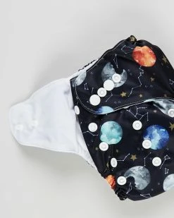 Flash Sale 🌟 Itti bitti Bare Essentials One Size Fits Most Reusable Cloth Nappy & Double Pocket Wetbag 4-Pack Space 🌟 -Baby Online store http3A2F2Fstatic.theiconic.com .au2Fp2Fitti bitti 2866 5054521 4