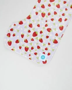 Discount 😉 Itti bitti Burpy Cloth x 2 Strawberry 🌟 -Baby Online store http3A2F2Fstatic.theiconic.com .au2Fp2Fitti bitti 5284 9002131 4