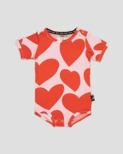 Promo 😀 Kip&Co Big Hearted Organic SS Romper - Babies 🛒