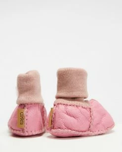 Flash Sale 🌟 Kip&Co Sheepskin Booties Pinkie 😉 -Baby Online store http3A2F2Fstatic.theiconic.com .au2Fp2Fkip co 8707 0541811 3