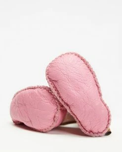 Flash Sale 🌟 Kip&Co Sheepskin Booties Pinkie 😉 -Baby Online store http3A2F2Fstatic.theiconic.com .au2Fp2Fkip co 8721 0541811 4