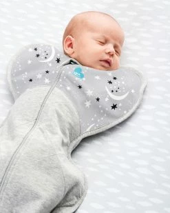 Cheap 🥰 Love to Dream SWADDLE UP™ Extra Warm 3.5 Tog Grey, Moon & Stars ⌛