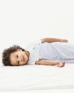 Budget ✨ Love to Dream SLEEP BAG™ 0.2 Tog Grey Spots & Arrows 🤩 -Baby Online store http3A2F2Fstatic.theiconic.com .au2Fp2Flove to dream 8142 4146611 3