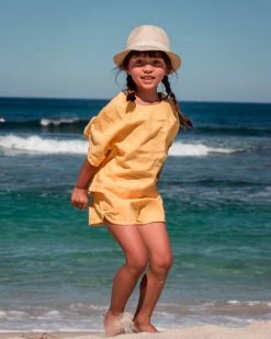 Hot Sale 🤩 Lucy Jean Yellow Linen Set 😍