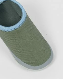 Budget 😉 Minnow Flex Swimmable Water 👟 Shoe Byron 😍 -Baby Online store http3A2F2Fstatic.theiconic.com .au2Fp2Fminnow 4325 8740541 4