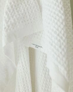 Outlet 🎉 Miss April Hooded Waffle Towel - Babies White 🔔 -Baby Online store http3A2F2Fstatic.theiconic.com .au2Fp2Fmiss april 9610 7955741 3