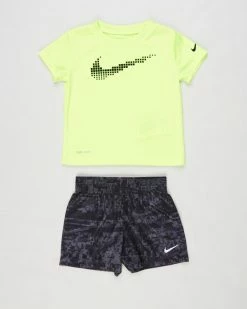Wholesale 👍 Nike Dominate SS Tee & Shorts Set - Babies Black Volt 💯