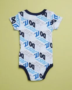 Buy 💯 Nike Logo Print 3-Piece Set - Babies White 🧨 -Baby Online store http3A2F2Fstatic.theiconic.com .au2Fp2Fnike 4195 1650541 3