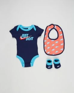 Flash Sale ❤️ Nike 3-Piece Bib, Bodysuit & Booties Set - Babies Blue Void 💯