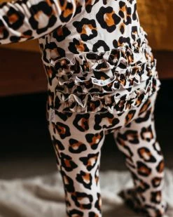 Coupon 🤩 OiOi Ruffled Footed Romper Natural Leopard 😉 -Baby Online store http3A2F2Fstatic.theiconic.com .au2Fp2Foioi 0073 2381251 6