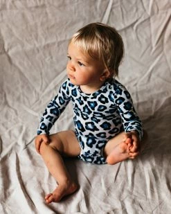 Outlet ⭐ OiOi Long Sleeve Bodysuit Blue Leopard ✨ -Baby Online store http3A2F2Fstatic.theiconic.com .au2Fp2Foioi 0089 4381251 3