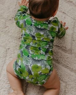 Brand new 🧨 OiOi Long Sleeve Bodysuit Curious Leopard 🔥 -Baby Online store http3A2F2Fstatic.theiconic.com .au2Fp2Foioi 0112 0381251 4