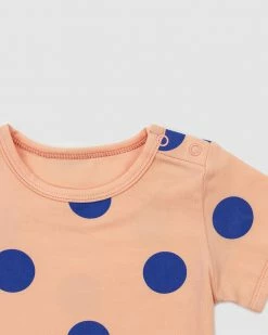 Top 10 😍 Olive & The Captain Dotty Short Sleeve Bodysuit - Babies Peach ❤️ -Baby Online store http3A2F2Fstatic.theiconic.com .au2Fp2Folive the captain 0859 7417531 3