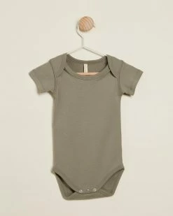 Coupon 🥰 Quincy Mae Short Sleeve Onesie - Babies Basil ❤️