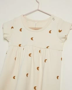 New 👏 Quincy Mae Jersey Short Sleeve 👗 Dress - Babies-Kids Natural & Moons 🧨 -Baby Online store http3A2F2Fstatic.theiconic.com .au2Fp2Fquincy mae 4469 8692041 3