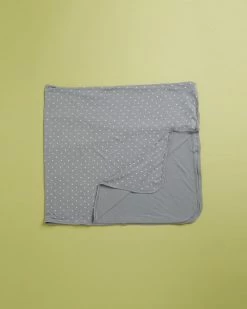 Hot Sale 🧨 Quincy Mae Bamboo Swaddle - Babies Dusty Blue & Criss Cross 😉