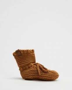 Brand new 😉 Quincy Mae Knit Booties - Babies Walnut 🎁
