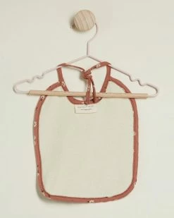 Promo 👏 Quincy Mae Woven Tie Bib - Babies Ditsy Clay 💯 -Baby Online store http3A2F2Fstatic.theiconic.com .au2Fp2Fquincy mae 6521 8013041 2