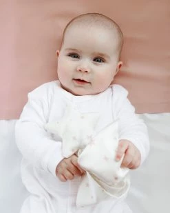 Promo 😉 Silky Tots Silk Bassinet Sleeve Blush 🔥