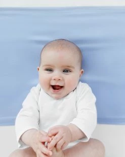 Budget 🔔 Silky Tots Silk Cot Sleeve Sky ❤️