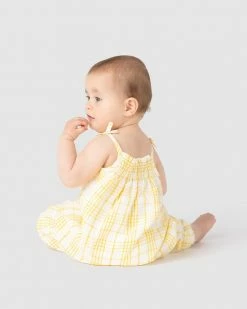Wholesale 👍 Sportscraft Stripe Dobby Weave Romper - Babies Lemon ✔️ -Baby Online store http3A2F2Fstatic.theiconic.com .au2Fp2Fsportscraft 8755 0704341 6